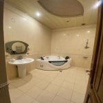 Kirayə (aylıq) 10 otaqlı Həyət evi/villa, Nizami rayonu 22