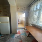 Kirayə (aylıq) 2 otaqlı Köhnə Tikili, Azadlıq metrosu, 8-ci mikrorayon, Binəqədi rayonu 9