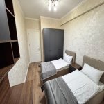 Продажа 3 комнатная Новостройка, İnşaatçılar метро, пос. Ясамал, Ясамал район 4