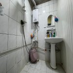 Продажа 2 комнатная Вторичка, 8-ой микрорайон район 10