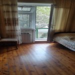Satılır 4 otaqlı Köhnə Tikili, Azadlıq metrosu, 8-ci mikrorayon, Binəqədi rayonu 2