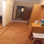 Kirayə (aylıq) 3 otaqlı Köhnə Tikili, Elmlər akademiyası metrosu, Yasamal rayonu 7