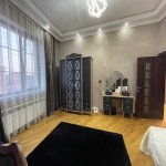 Satılır 8 otaqlı Həyət evi/villa, Badamdar qəs., Səbail rayonu 14
