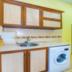 Kirayə (günlük) 2 otaqlı Köhnə Tikili, Sahil metrosu, Səbail rayonu 3