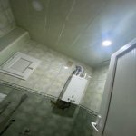 Kirayə (aylıq) 3 otaqlı Köhnə Tikili, Azadlıq metrosu, 8-ci mikrorayon, Binəqədi rayonu 8