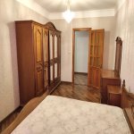 Kirayə (aylıq) 4 otaqlı Köhnə Tikili, Gənclik metrosu, Nərimanov rayonu 13