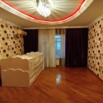 Kirayə (aylıq) 3 otaqlı Köhnə Tikili, Neftçilər metrosu, Bakıxanov qəs., Sabunçu rayonu 4