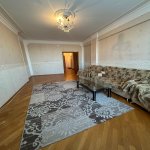 Продажа 4 комнат Вторичка, м. Дярнягюль метро, 7-ой микрорайон, Бинагадинский р-н район 1
