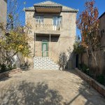 Satılır 4 otaqlı Həyət evi/villa, Badamdar qəs., Səbail rayonu 1