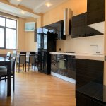 Kirayə (aylıq) 4 otaqlı Yeni Tikili, Gənclik metrosu, Nərimanov rayonu 12
