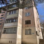 Satılır 2 otaqlı Köhnə Tikili, Neftçilər metrosu, 8-ci kilometr, Nizami rayonu 1