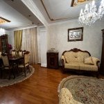 Satılır 8 otaqlı Həyət evi/villa, Badamdar qəs., Səbail rayonu 4