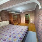 Kirayə (aylıq) 3 otaqlı Köhnə Tikili, Həzi Aslanov metrosu, H.Aslanov qəs., Xətai rayonu 9