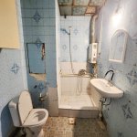 Satılır 5 otaqlı Köhnə Tikili, Azadlıq metrosu, 8-ci mikrorayon, Binəqədi rayonu 8