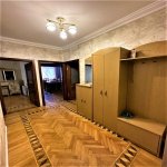 Satılır 3 otaqlı Köhnə Tikili, Azadlıq metrosu, 8-ci mikrorayon, Binəqədi rayonu 8