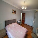Продажа 4 комнатная Вторичка, İnşaatçılar метро, пос. Йени Ясамал, Ясамал район 3