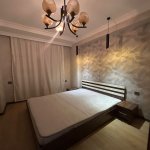 Kirayə (aylıq) 3 otaqlı Yeni Tikili, Memar Əcəmi metrosu, 3-cü mikrorayon, Moskva univermağı, Nəsimi rayonu 11