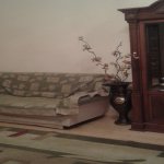 Kirayə (aylıq) 4 otaqlı Həyət evi/villa Qax 15
