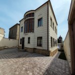 Satılır 8 otaqlı Həyət evi/villa, Badamdar qəs., Səbail rayonu 1