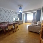 Satılır 4 otaqlı Köhnə Tikili, Azadlıq metrosu, 8-ci mikrorayon, Binəqədi rayonu 1
