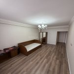 Kirayə (aylıq) 3 otaqlı Yeni Tikili, İnşaatçılar metrosu, Yasamal qəs., Yasamal rayonu 3