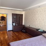 Kirayə (aylıq) 4 otaqlı Köhnə Tikili, Nərimanov rayonu 3