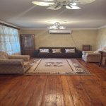 Kirayə (aylıq) 3 otaqlı Həyət evi/villa, Memar Əcəmi metrosu, Xutor qəsəbəsi, Binəqədi rayonu 1