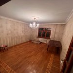 Kirayə (aylıq) 4 otaqlı Köhnə Tikili, Memar Əcəmi metrosu, 3-cü mikrorayon, Nəsimi rayonu 2