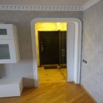 Продажа 2 комнат Вторичка, Ясамал район 3