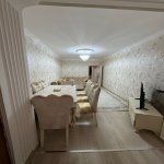 Продажа 2 комнатная Вторичка, 13-й микрорайон район 4