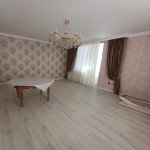 Kirayə (aylıq) 3 otaqlı Köhnə Tikili, 8 Noyabr metrosu, Tibb Universiteti, Nərimanov rayonu 2