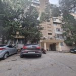 Satılır 2 otaqlı Köhnə Tikili, Memar Əcəmi metrosu, 9-cu mikrorayon, Binəqədi rayonu 1