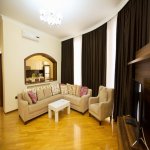 Kirayə (aylıq) 6 otaqlı Həyət evi/villa, Səbail rayonu 3