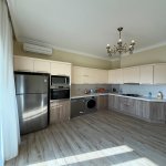 Kirayə (aylıq) 3 otaqlı Yeni Tikili, Nizami metrosu, Səbail rayonu 13