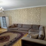 Аренда 3 комнатная Вторичка, İnşaatçılar метро, пос. Ясамал, Ясамал район 1