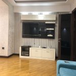 Kirayə (aylıq) 3 otaqlı Köhnə Tikili, Gənclik metrosu, Nərimanov rayonu 1