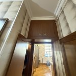 Продажа 2 комнатная Вторичка, 3 двор район 16