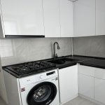 Продажа 1 комнатная Вторичка, м. Эльмляр Академиясы метро, пос. Ясамал, Ясамал район 7