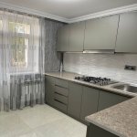 Kirayə (aylıq) 3 otaqlı Köhnə Tikili, Neftçilər metrosu, Nizami rayonu 6