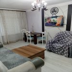 Kirayə (aylıq) 3 otaqlı Köhnə Tikili, Elmlər akademiyası metrosu, İncəsənət və Mədəniyyət Un., Yasamal rayonu 1