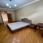 Kirayə (aylıq) 3 otaqlı Yeni Tikili, Memar Əcəmi metrosu, 5-ci mikrorayon, Nəsimi rayonu 1