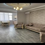 Kirayə (aylıq) 3 otaqlı Yeni Tikili, Neftçilər metrosu, 8-ci kilometr, Nizami rayonu 2