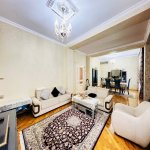 Satılır 6 otaqlı Həyət evi/villa, Nəsimi metrosu, Binəqədi rayonu 1