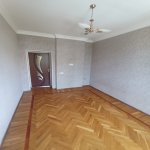 Kirayə (aylıq) 4 otaqlı Köhnə Tikili, Elmlər akademiyası metrosu, Yasamal rayonu 4