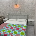 Посуточно 2 комнатная Новостройка, м. 20 Января метро, Ясамал район 3