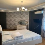 Kirayə (aylıq) 4 otaqlı Köhnə Tikili, İçərişəhər metrosu, Səbail rayonu 3