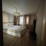 Kirayə (aylıq) 3 otaqlı Köhnə Tikili, Neftçilər metrosu, Bakıxanov qəs., Sabunçu rayonu 6