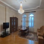 Kirayə (aylıq) 14 otaqlı Həyət evi/villa, Gənclik metrosu, Nərimanov rayonu 1