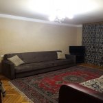 Kirayə (günlük) 2 otaqlı Köhnə Tikili, Elmlər akademiyası metrosu, Yasamal qəs., Bakı Dövlət Universiteti, Yasamal rayonu 2