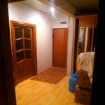 Kirayə (aylıq) 3 otaqlı Köhnə Tikili, Azadlıq metrosu, 8-ci mikrorayon, Binəqədi rayonu 8